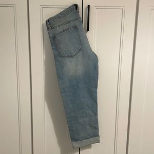 Gap boyfriend jean